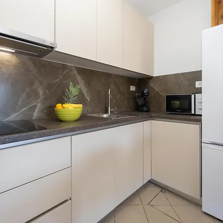 Kuca Za Odmor Ivanka Ražanj