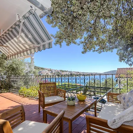 Kuca Za Odmor Ivanka Ferienhaus Ražanj