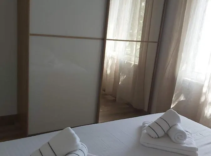 Kuca Za Odmor Ivanka Ferienhaus