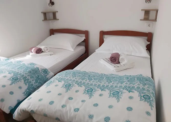 Kuca Za Odmor Ivanka Ferienhaus *